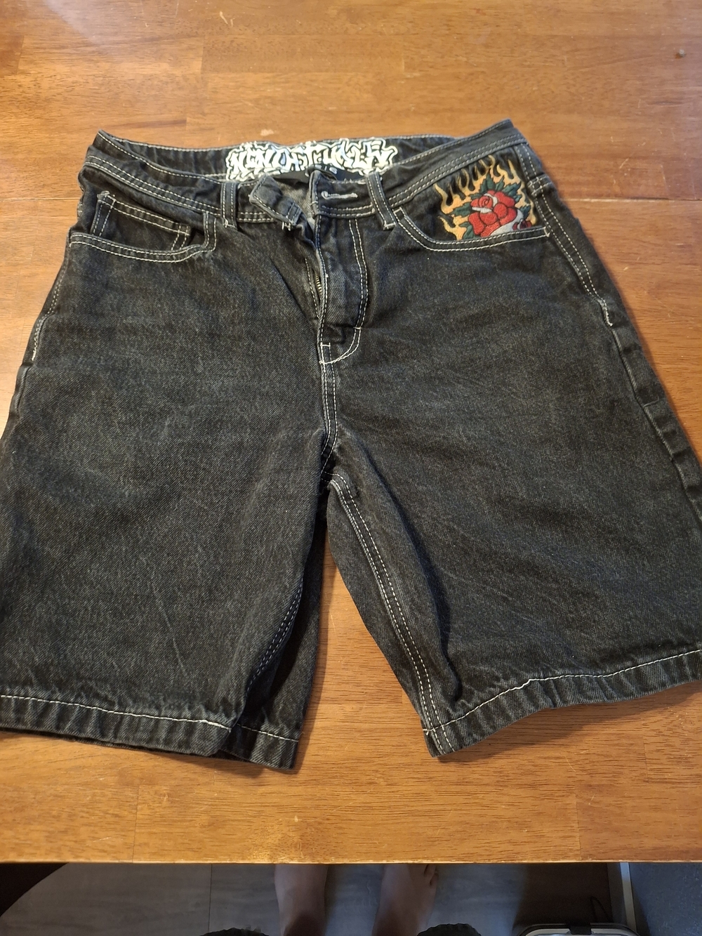 Zumiez Black Denim Shorts with Flame Rose Embroidery